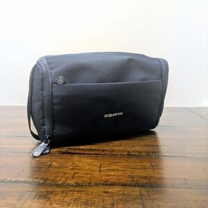 Augustnoa dopp kit Toiletry Kit navy NWOT